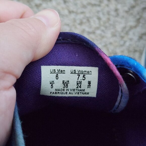 Vans Galaxy Print Lace Up Shoes - Picture 7 of 7